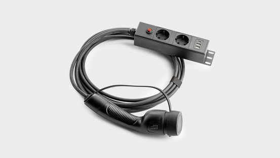 V2L kabel med 2 stk 220V udtag